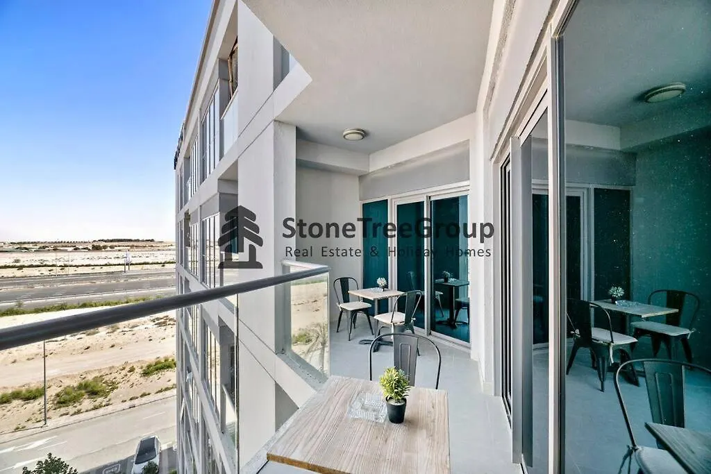 Stonetree - Spacious 2Br In Peaceful Community Dubai Apartment