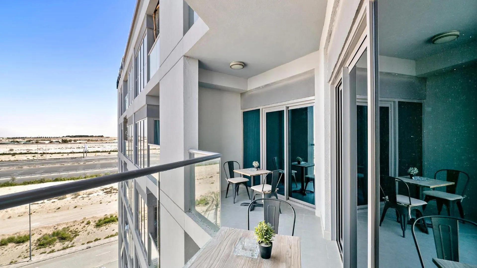 Apartment Stonetree - Spacious 2Br In Peaceful Community Dubai